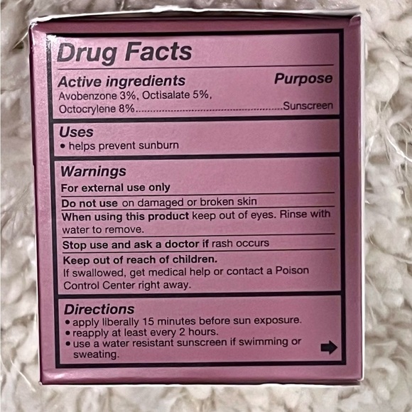 No7 BRAND NEW Restore & Renew Multi Action Face & Neck Skincare System - Picture 5 of 11